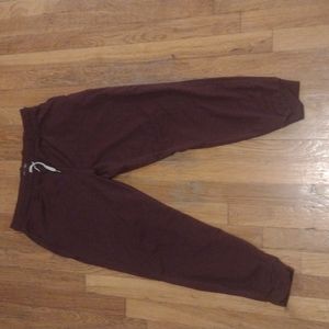 Vuori joggers- Women's large